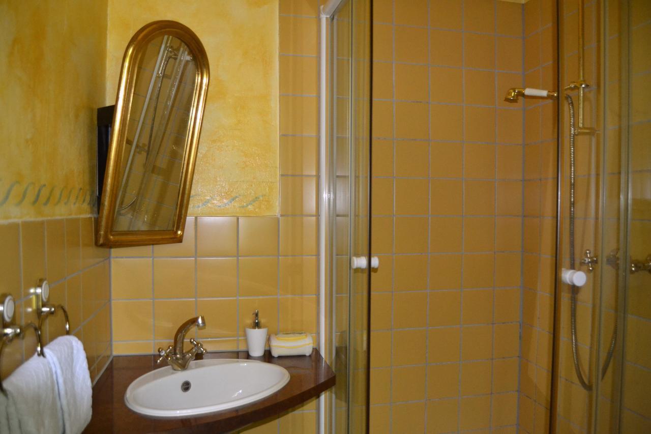 Gottesgabe Hotel